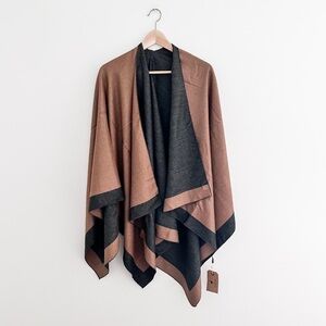 NWT Melifluos Reversible Cape Shawl Wrap Oversized Blanket Scarf Tan & Charcoal